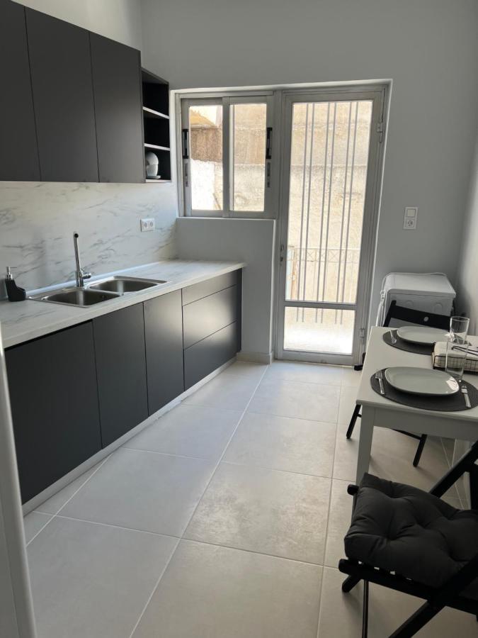 Modern Living In Markopoulo Center Markopoulo Mesogaias ภายนอก รูปภาพ