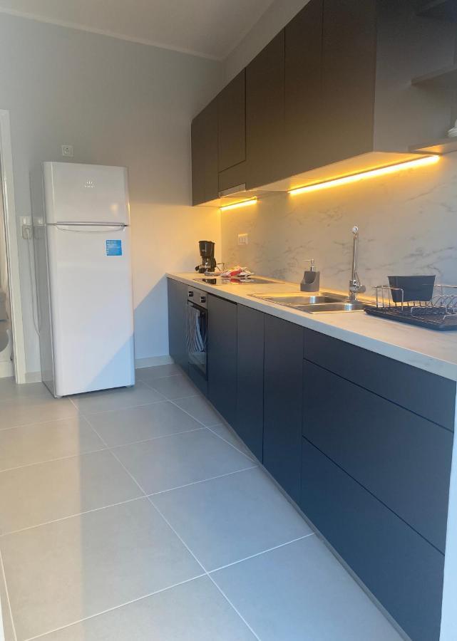 Modern Living In Markopoulo Center Markopoulo Mesogaias ภายนอก รูปภาพ